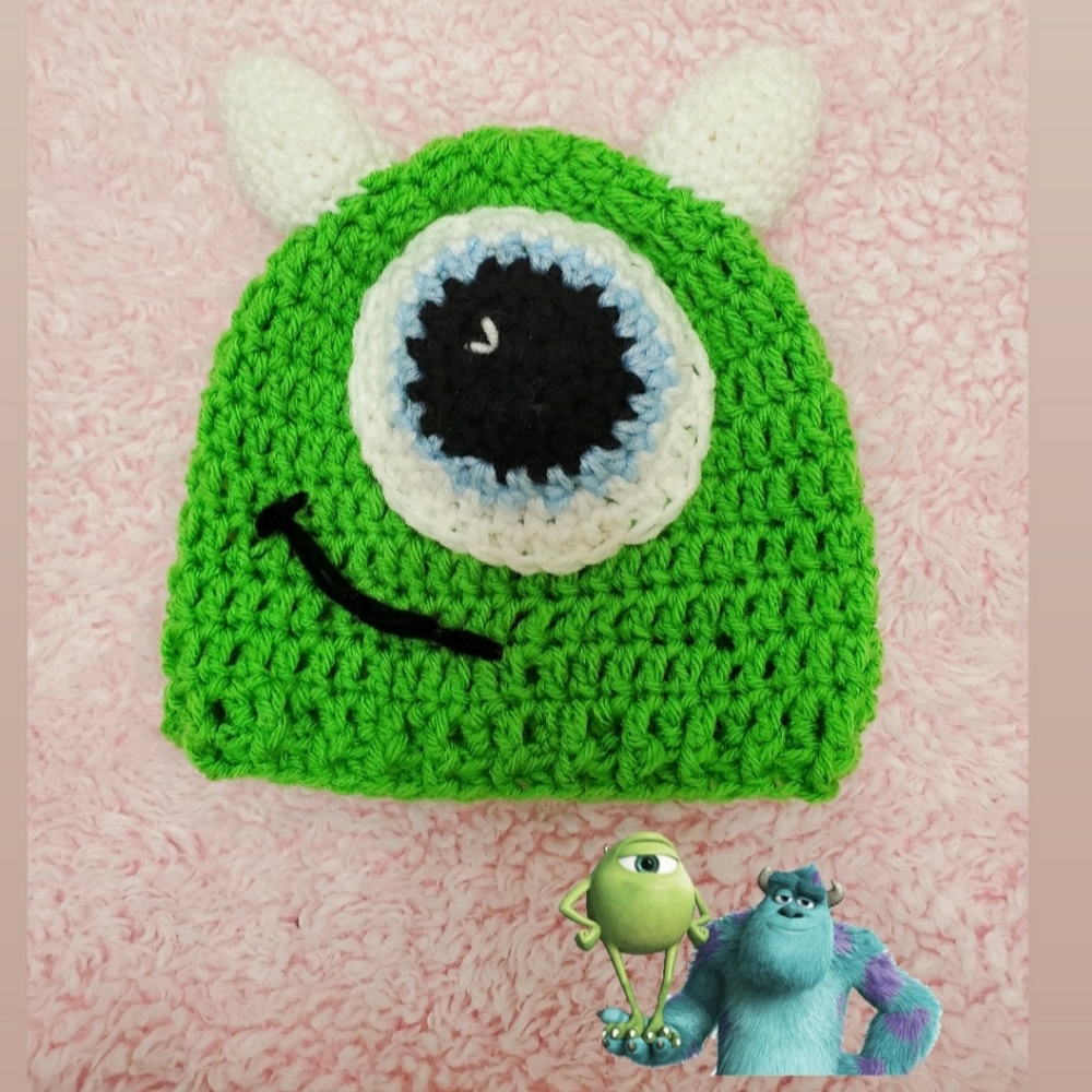 mike wazowski character winter hat